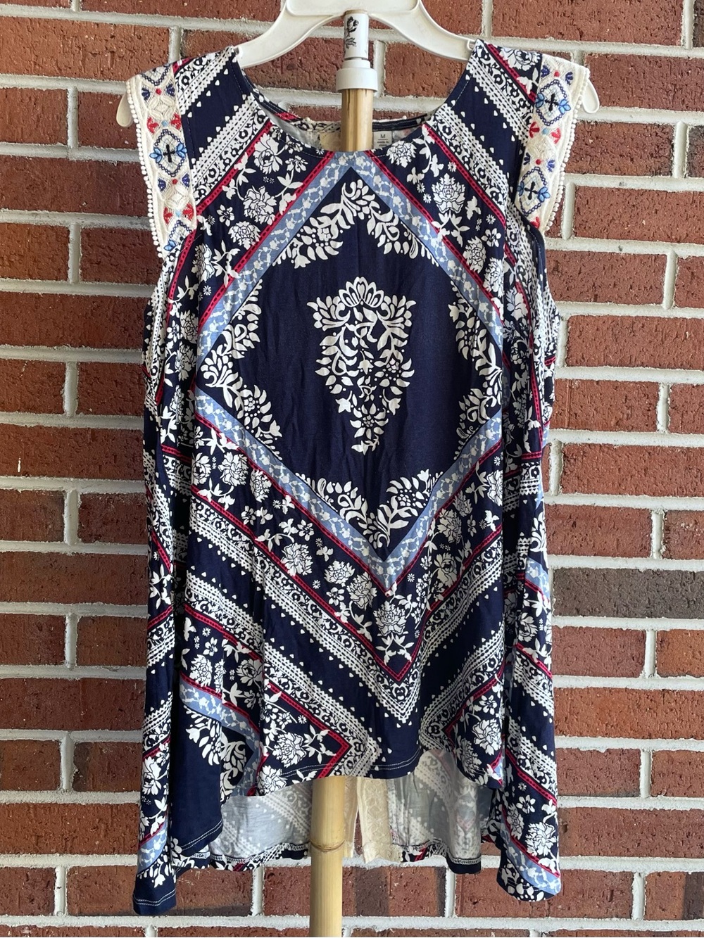 EST. 1946 Sleeveless Navy Floral Bandana Print Top